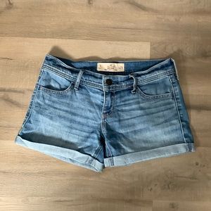 Hollister Midi Short